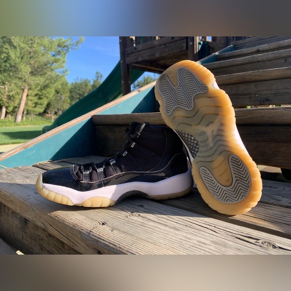 BLACK FRIDAY 35% SALE! Nike Jordan 11 "Jubilee 25th Anniversary" Size 6 Youth - Picture 5 of 6